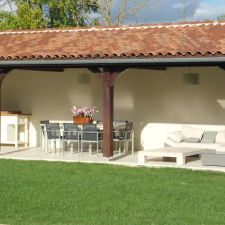 Luxurious With Private Pool, Cleaning Included *